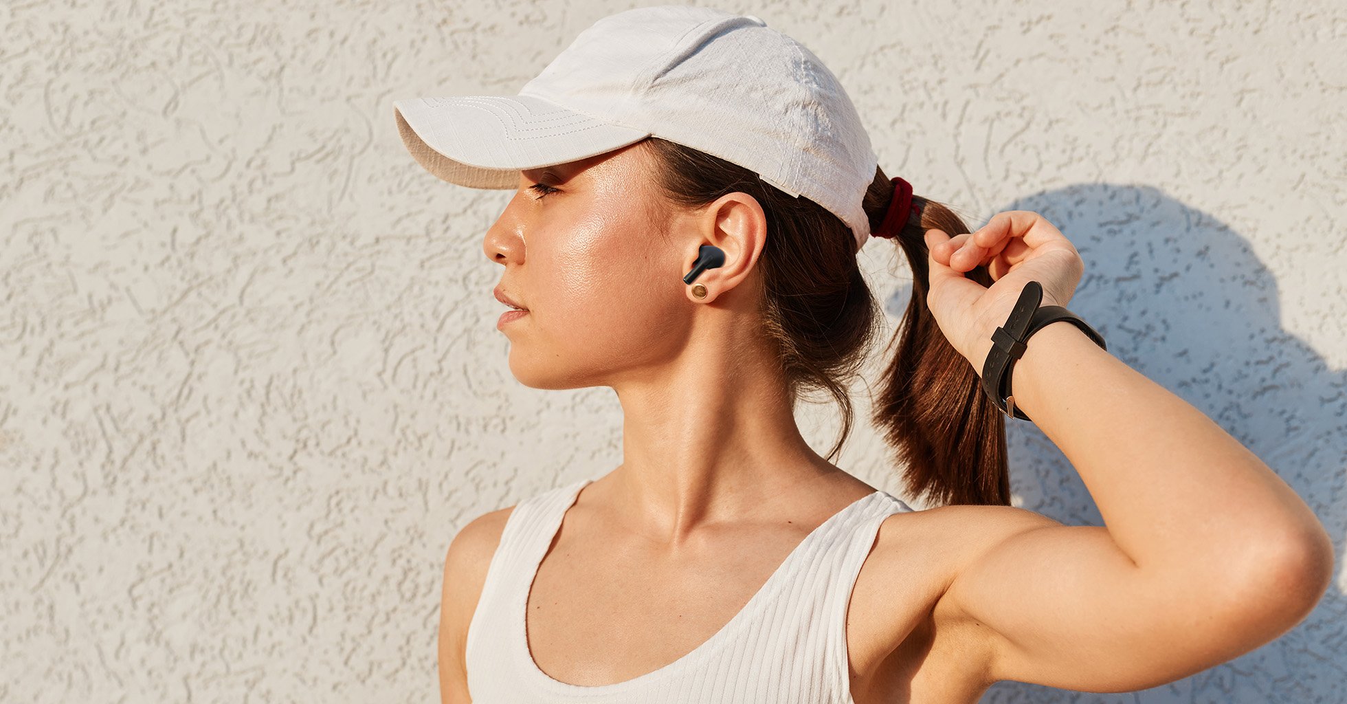 Goaltage HP02 EarBuds Pro 2 True Wireless HeadPhones with ANC Technology and Wireless Charge Functionality