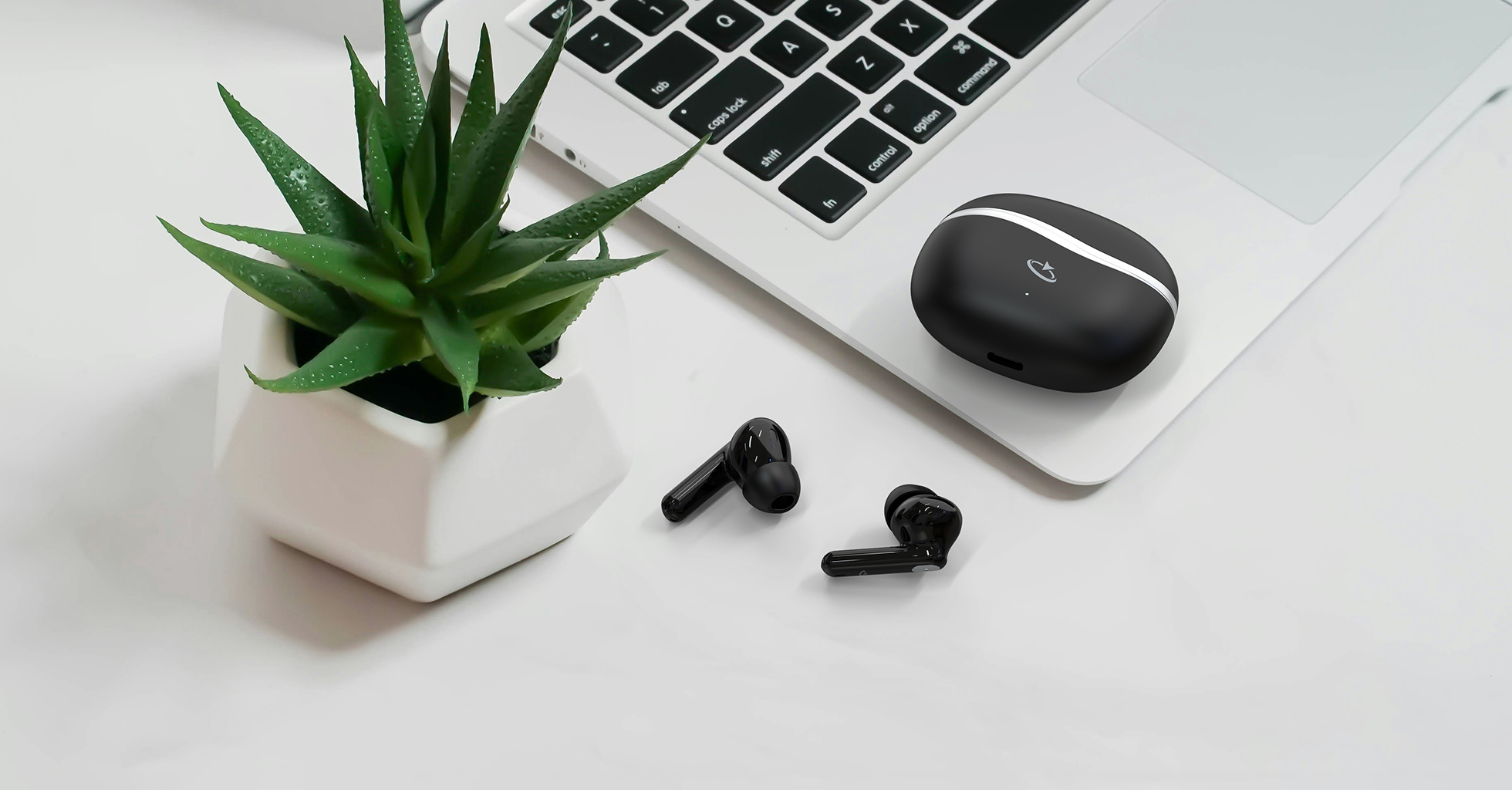 Goaltage HP04 EchoPro True Wireless HeadPhones with ANC Technology, Siri and Intuitive Controls