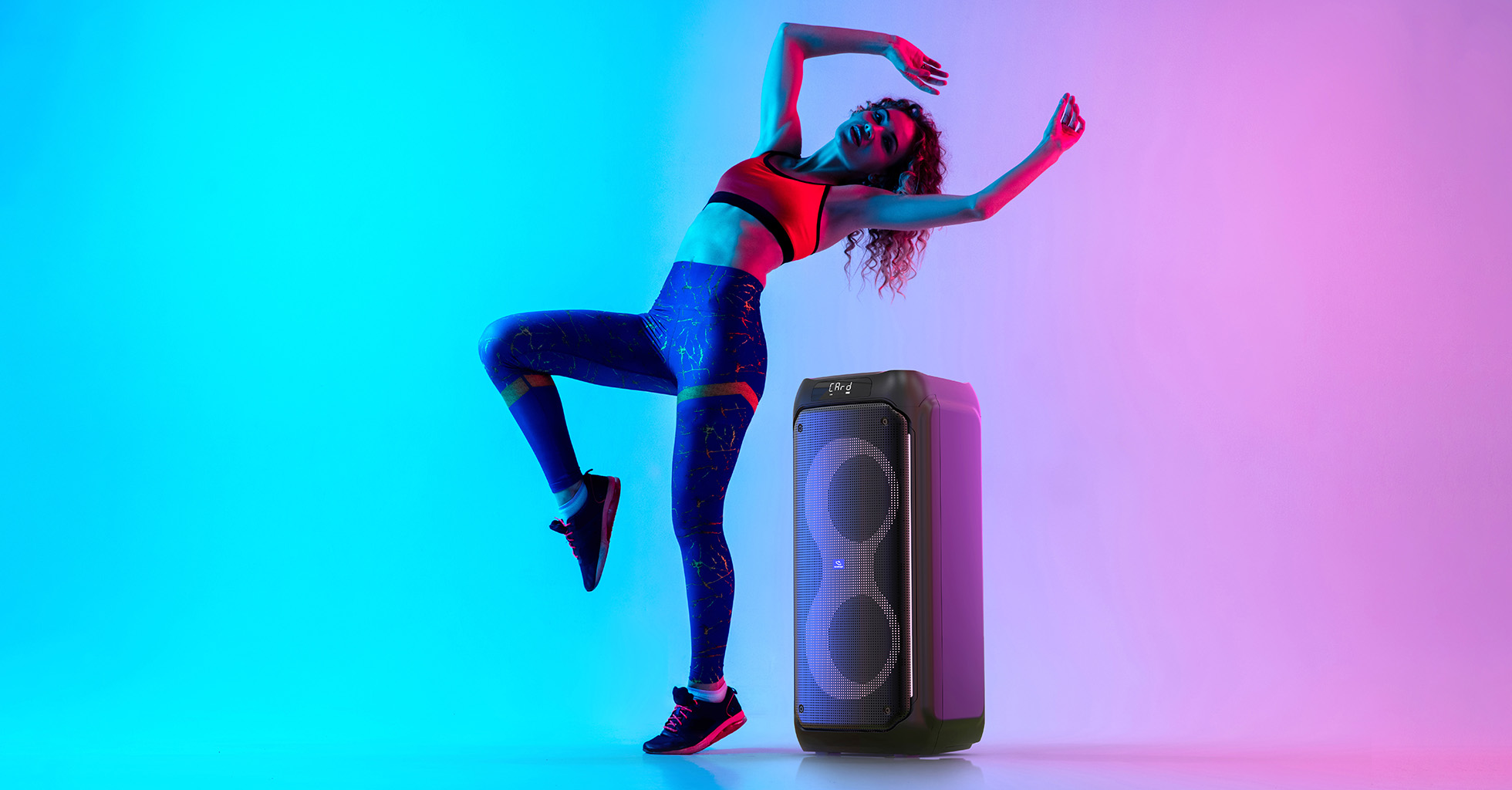 Goaltage SP03 PowerBeat Party Speaker including Remote Control and Wireless Microphone with High-Power Wireless Bluetooth Connection