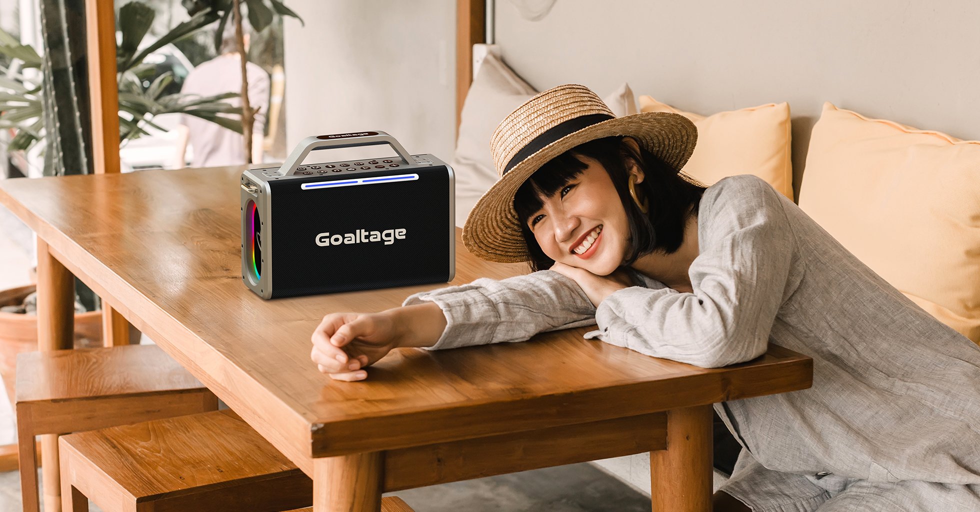 Goaltage SP09 KaraokeBeat Portable Speaker including Two Wireless Microphones with Water Proof and Magic Sound Functionality